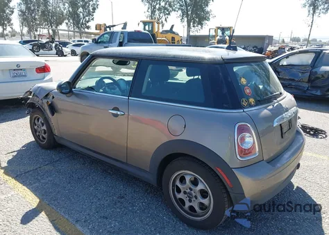 2012 Mini Cooper из США, поврежденный, VIN WMWSU3C55CT254471